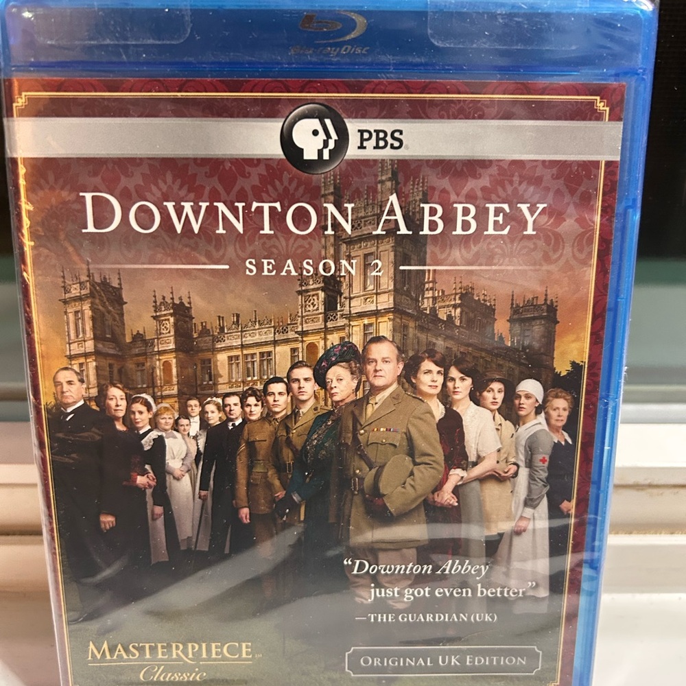 Downton Abbey Season 2 Blu-ray - PBS - Red & Gold Cover